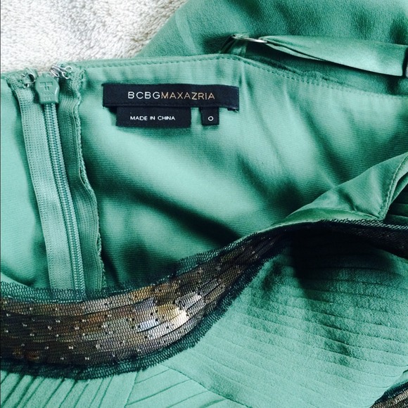 Evening dress - Picture 2 of 4