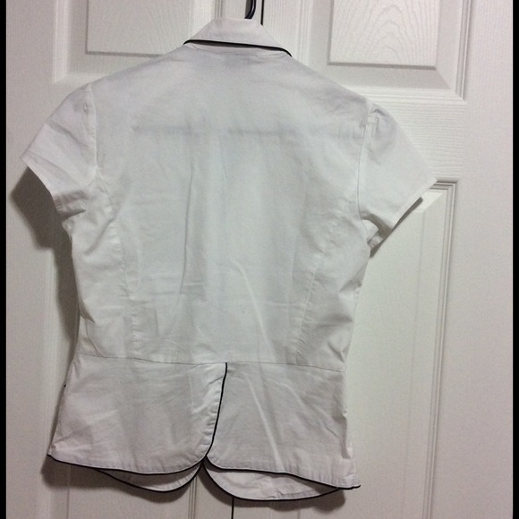 Blazer - Picture 2 of 2