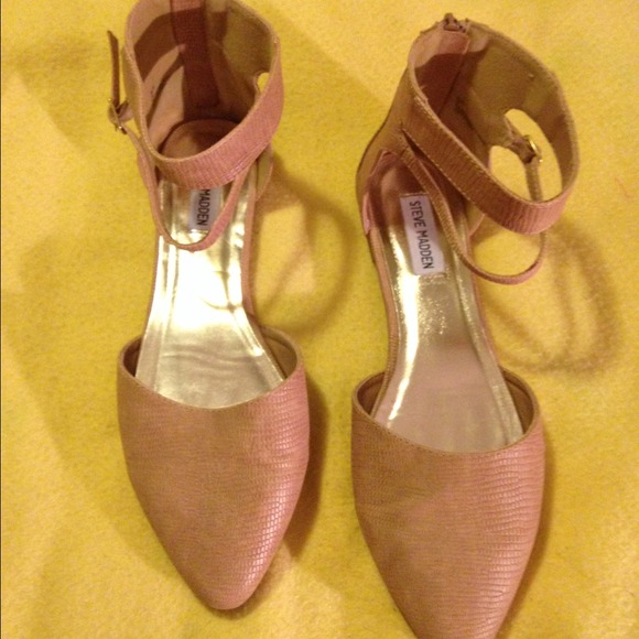 Steve Madden flats