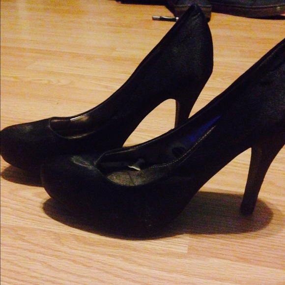 Black platform heels