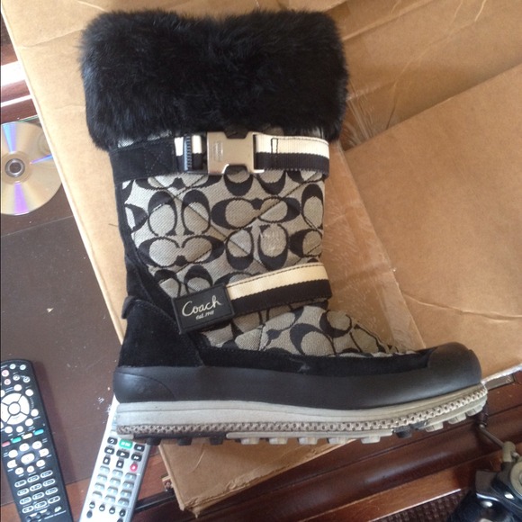 Coach Snow Boots with Fur Trim