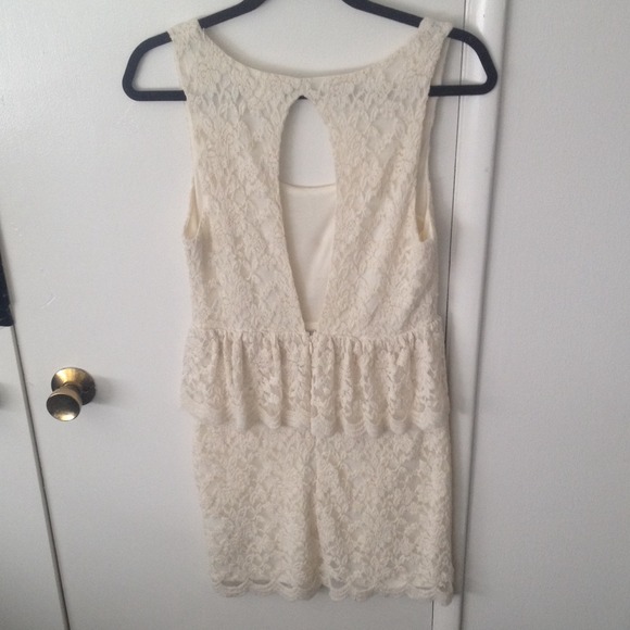 ❌Traded❌Lace  Dress - Picture 3 of 3