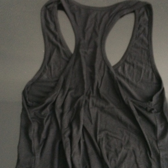 Black Hamsa razorback crop top - Picture 3 of 3