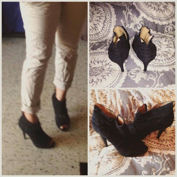 Black ankle booties