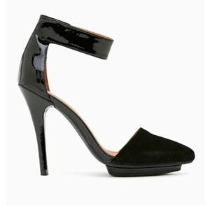 Jeffrey Campbell "Solitaire" platform pump