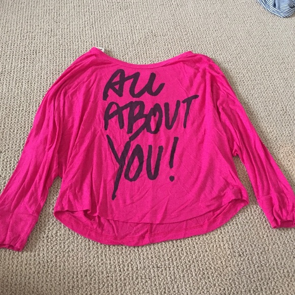 Hot pink long sleeves top. Worn once