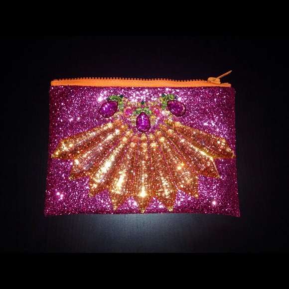 Shourouk Clutch