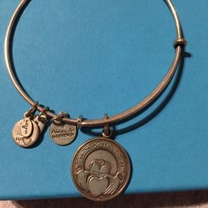 Claddagh cupids heart and dove Alex and Ani