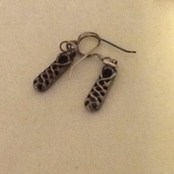 Adorable antique silver earrings with lapis