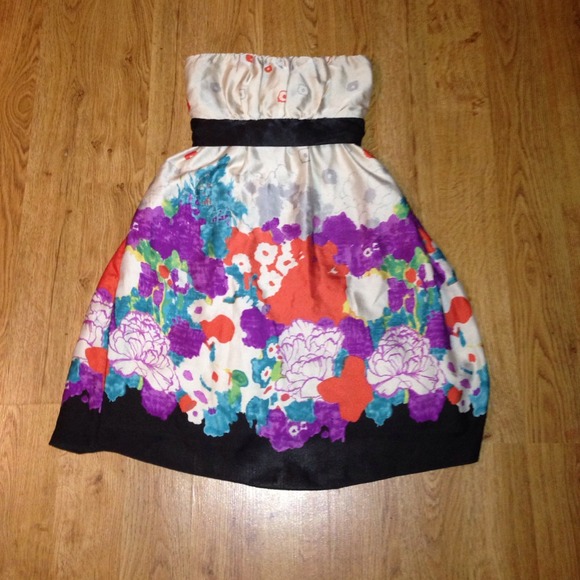 Charlotte Russe Halter Dress - Picture 1 of 3