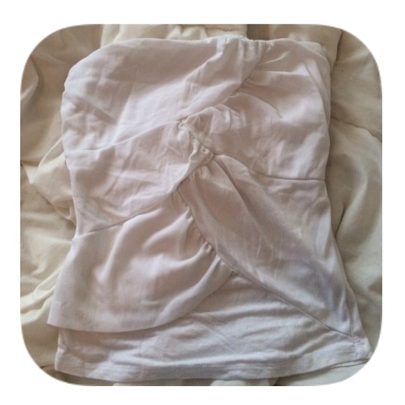 SOLD IN BUNDLE 💖2⃣ FOR $1⃣5⃣ - Picture 2 of 4