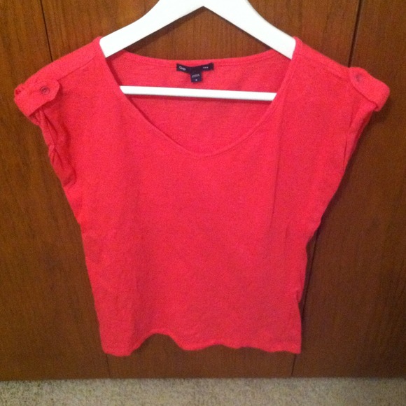 Pink short sleeve top