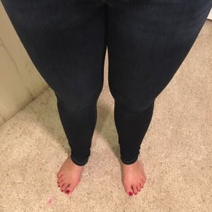 SOLD !!!!!!! Genetic denim size 26