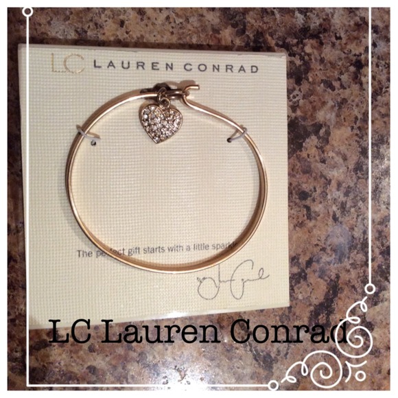 LC Lauren Conrad Heart Charm Bracelet in Gold