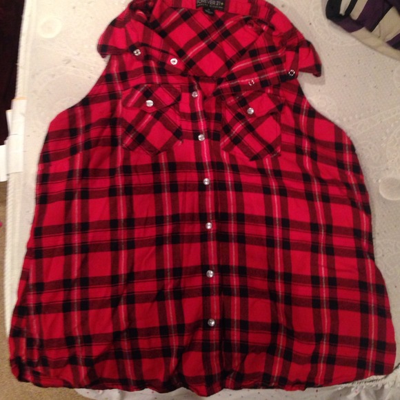 Red plaid button up vest top