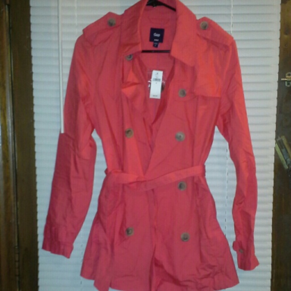 Gap trench coat
