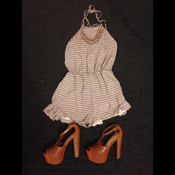 BCBGENERATION Romper