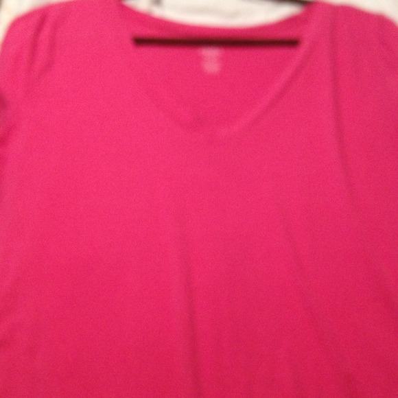 Pink tee shirt