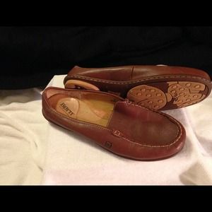 Born handcrafted shoes