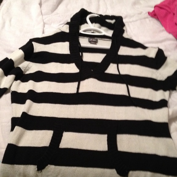 Black and white hooded sweater