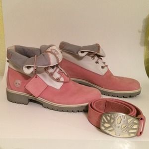 Authentic Timberland roll top boots pink  & grey.