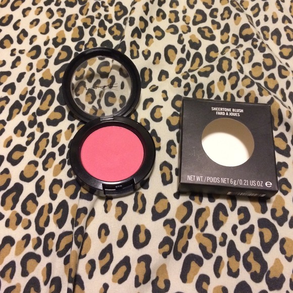 MAC Blush