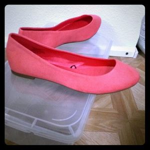 H & m coral size 6 flats brand new