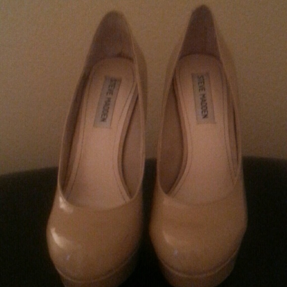 SORRY SOLD IN BUNDLE! Steve Madden pumps - Picture 4 of 4