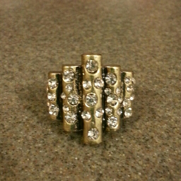 Statement Ring