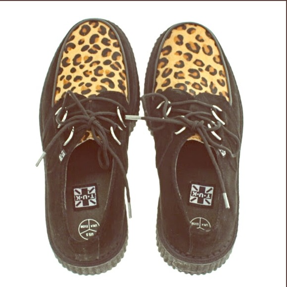 Cheetah print creepers