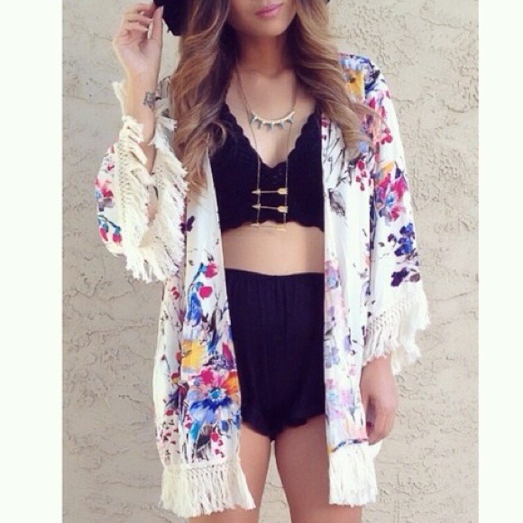❤️SOLS BUNDLE❤️Mystic flower kimono