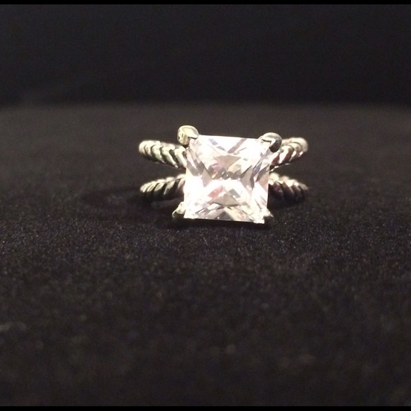 Premeir Jewelry- Lena Ring #1596