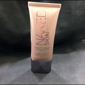 Urban Decay Naked Skin