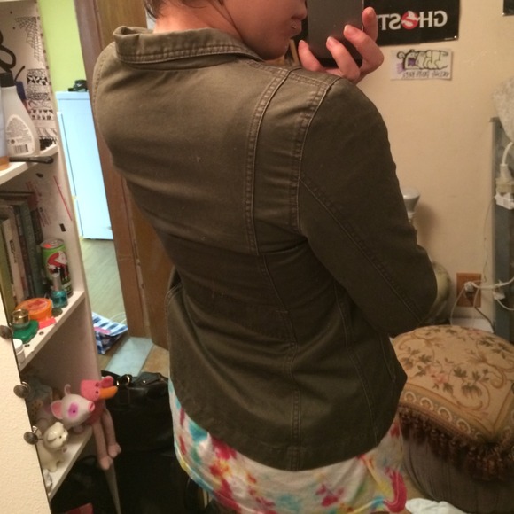 Small jacket - Picture 3 of 3