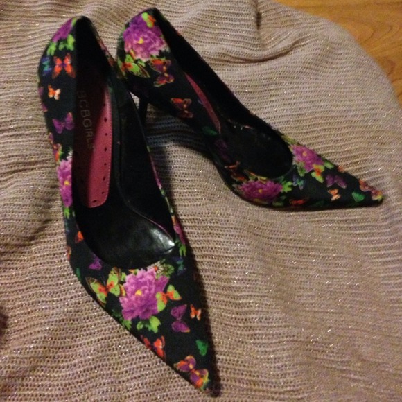 BCBG floral butterfly heels