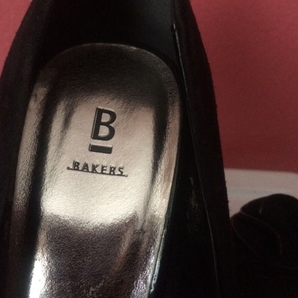 Black Suede Bakers Peek Toe Pumps - Picture 4 of 4