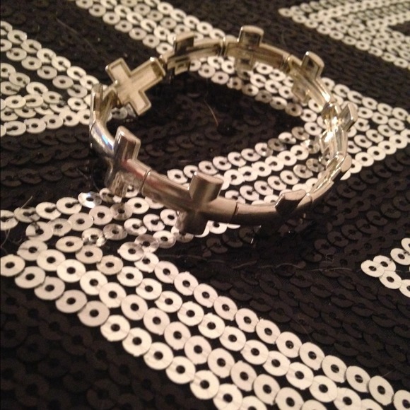 Cross bracelet🚫sold🚫