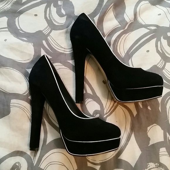 Steve Madden Pumps