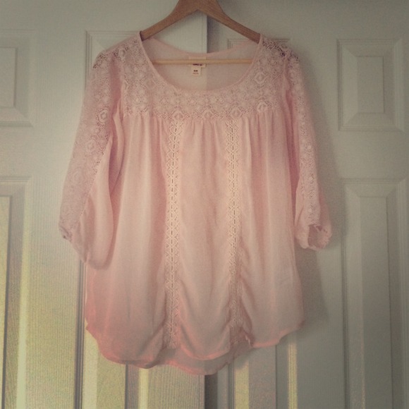 🎈SOLD Blush Pink Sheer Loose Blouse