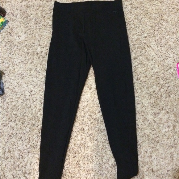 Victoria secrets pink leggings