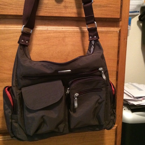 Gorgeous chocolate baggallini purse