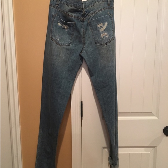 Distressed boyfriend jeans w/plaid flannel patches - Picture 4 of 4