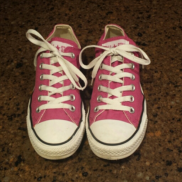 Ladies Magenta Converse