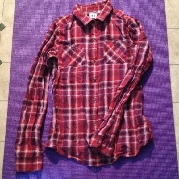 UNIQLO plaid shirt