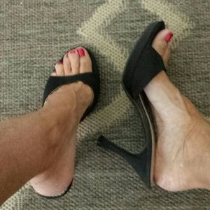 Gone 2 Thred up...Sandled heel, dressy, never worn