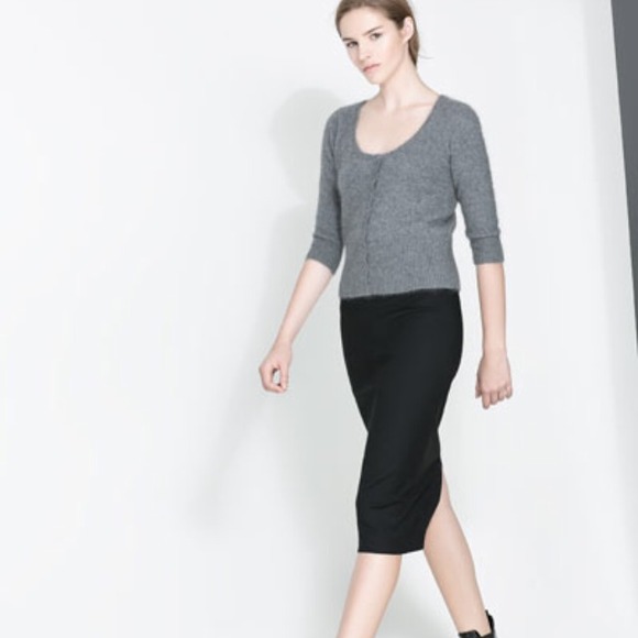 🎉 Host Pick 1/17🎉 Zara Knit, Angora sweater ✨