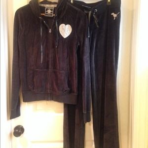 Black pink valour jogger