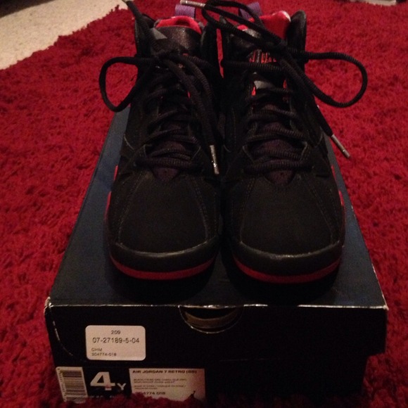 Jordan Raptor 7s sz 4y ⚠️SOLD⚠️