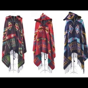 AZTEC SCARF HOODED PONCHO