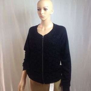 Zipper down front lace sweater large / black
